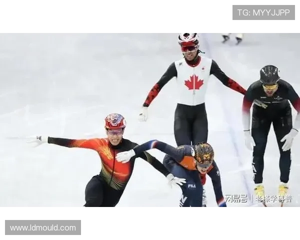 中国队连夺三金强势再打脸韩媒 中国队连夺三金强势再打脸韩媒